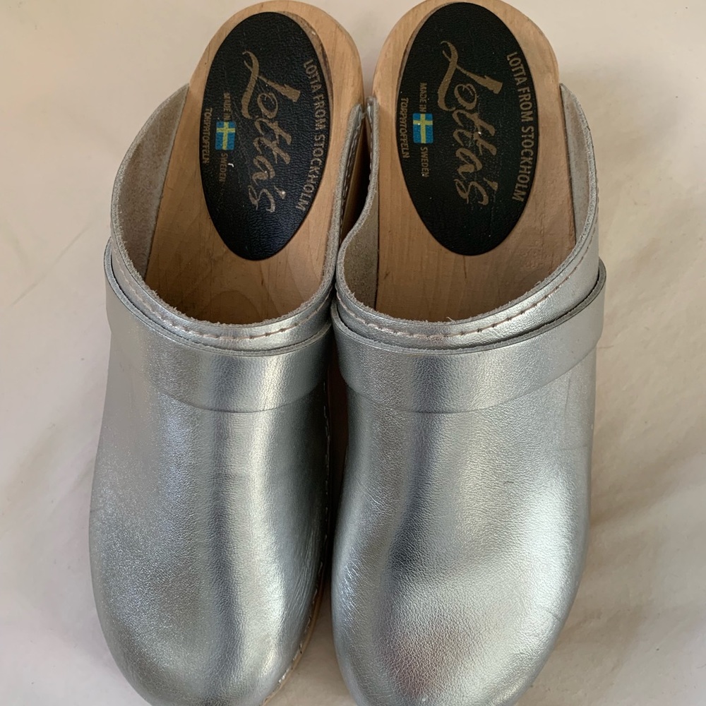 Lotta”s of Stockholm silver clogs 38